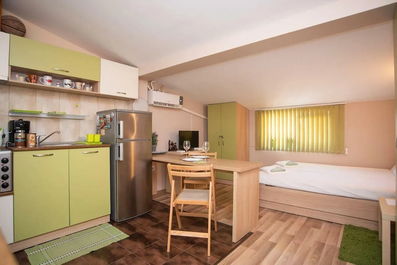 Central Rooftop Studio TK31 Burgas